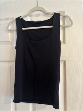 ZARA Black Scoop Neck Tank